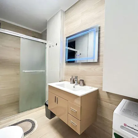 Marine Pulse Living Appartement Durrës