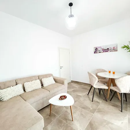 Marine Pulse Living * Durrës