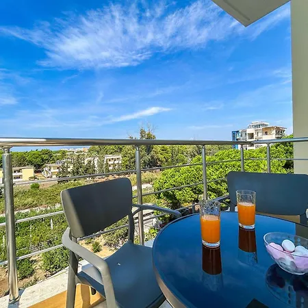Marine Pulse Living Appartement *