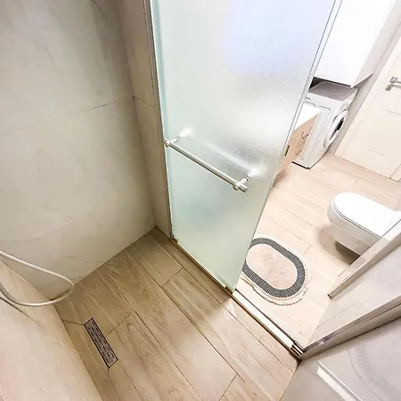 Marine Pulse Living * Durres