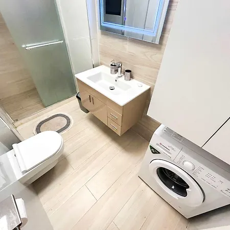 Apartment Marine Pulse Living