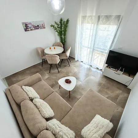 Marine Pulse Living
